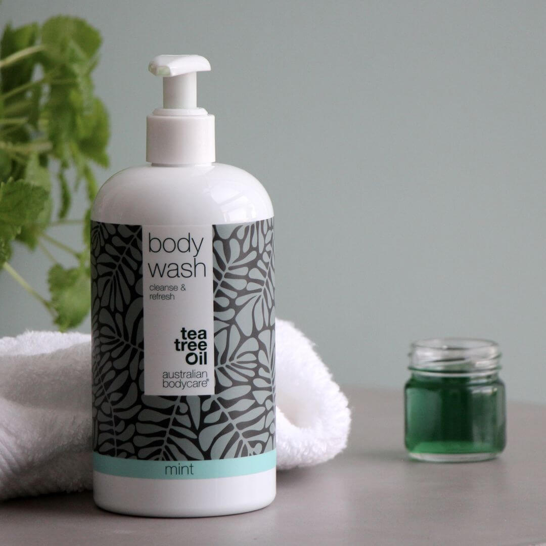 4x3 bagnodoccia da 500 ml al Tea Tree Oil e Menta— Offerta bundle - Offerta bundle con 4 bagnodoccia Body Wash (500 ml): Tea Tree Oil e Menta