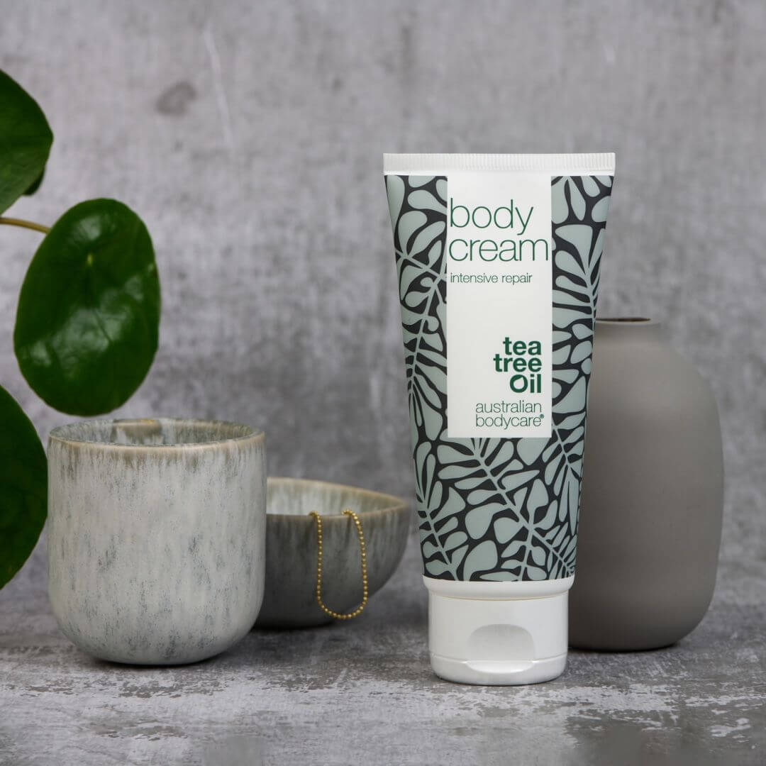 Crema corpo con Hamamelis per pelle molto secca e con prurito - Crema idratante intensiva per pelle molto secca e danneggiata