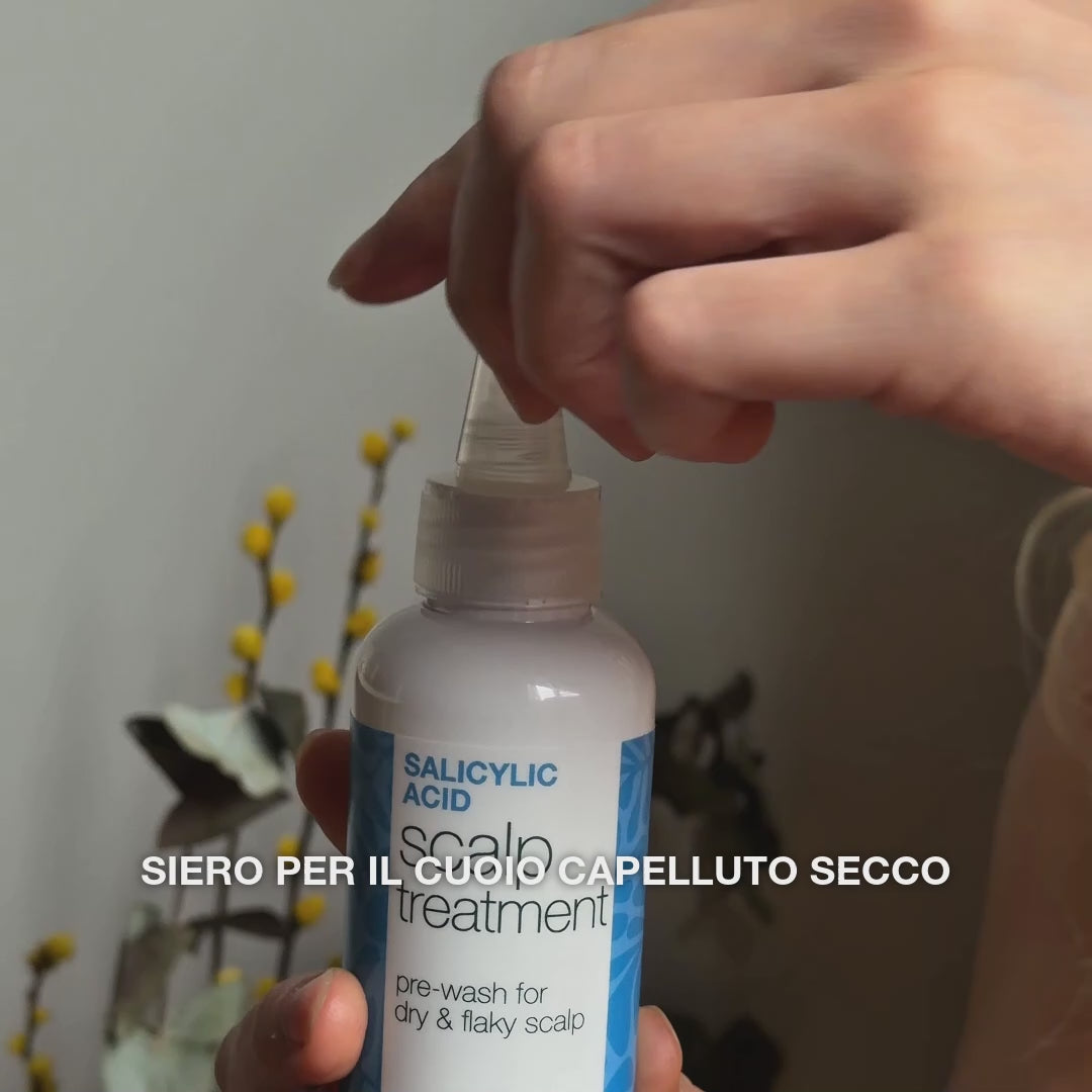 Trattamento acido salicilico contro forfora e prurito — Il trattamento/peeling all'acido salicilico calma prurito, forfora e grasso. Da usare prima del lavaggio per esfoliazione con acido salicilico.